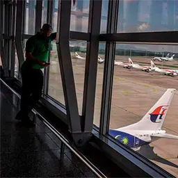 Employers required to wait for arrival of new foreign workers at KLIA