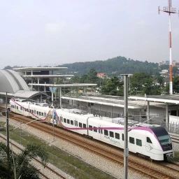 KLIA Ekspres announces longer operation hours, increased peak hour frequency – first train now 5am