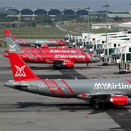 AirAsia looks to lease aircrafts used by MyAirline