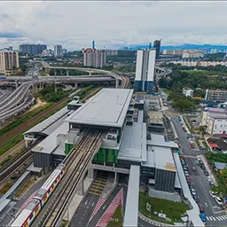 Sungai Besi MRT station, an interchange station to the Sungai Besi LRT station on the LRT Sri Petaling Line