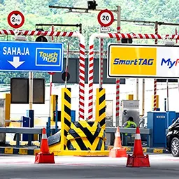 MP gives 8 suggestions to speed up traffic flow at toll booths