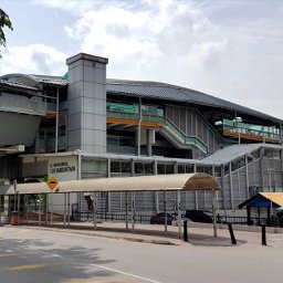 Tun Sambanthan Monorail station, resides at the western bank of the Klang River, Kuen Cheng Girls School just opposite the river