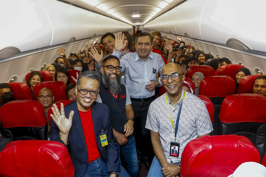 AirAsia celebrates Hari Raya with momentous send off for guests flying fixed fare flights to Sabah and Sarawak