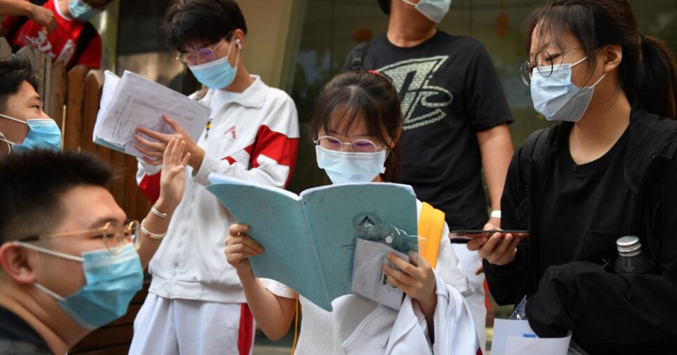 ‘B40 students can apply for quarantine charge exemption’