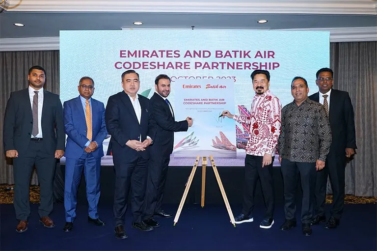 Emirates and Batik Air enhance cooperation, offering more travel options