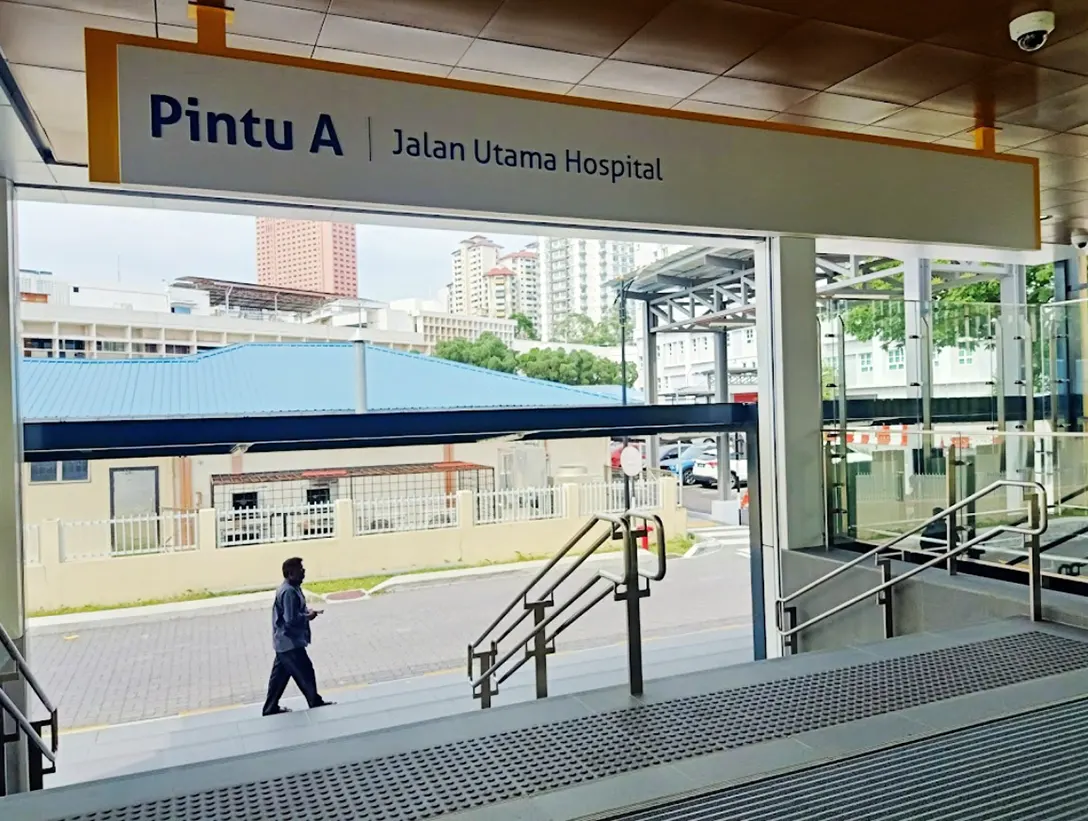 Entrance A of the Hospital Kuala Lumpur MRT station