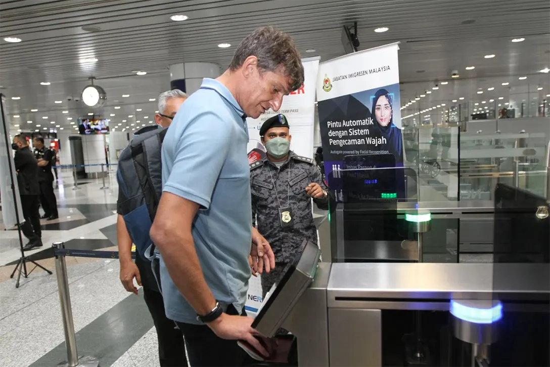 Only citizens of 10 countries allowed to use KLIA autogates, says Home Minister