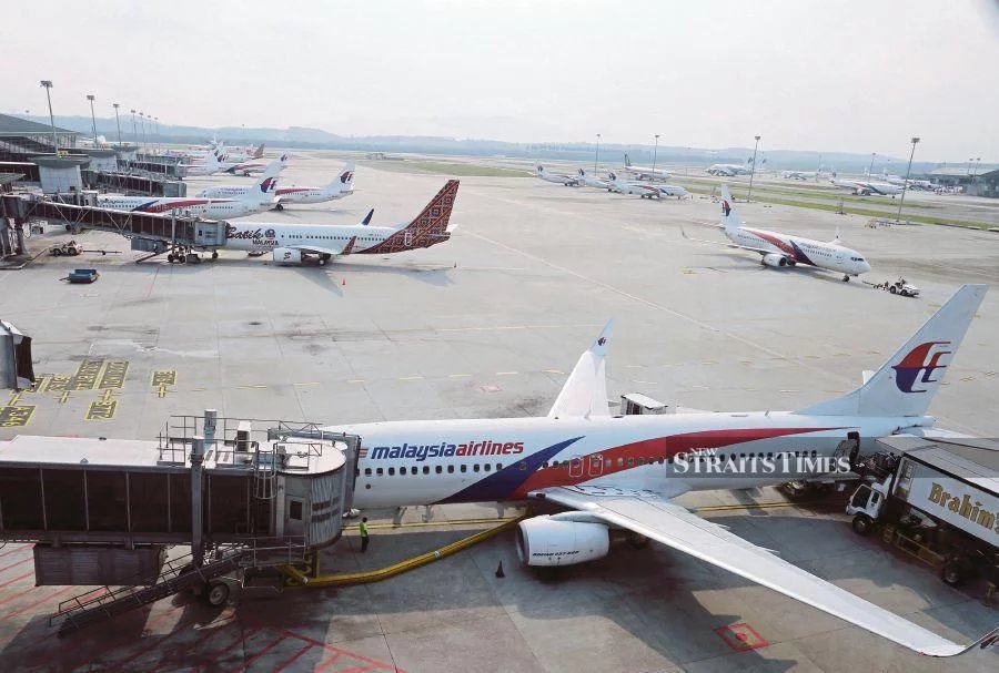The systems disruption delayed almost two dozen flights at the Kuala Lumpur International Airport on Thursday. - NSTP