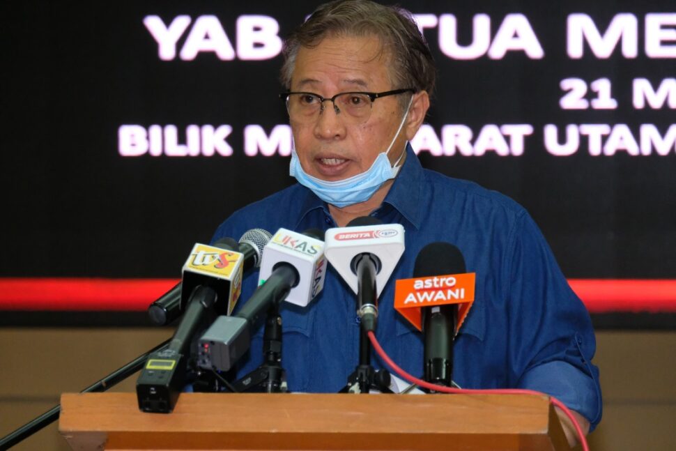 Abang Johari speaking at a press conference at Wisma Bapa Malaysia. – Photo by Muhammad Rais Sanusi.