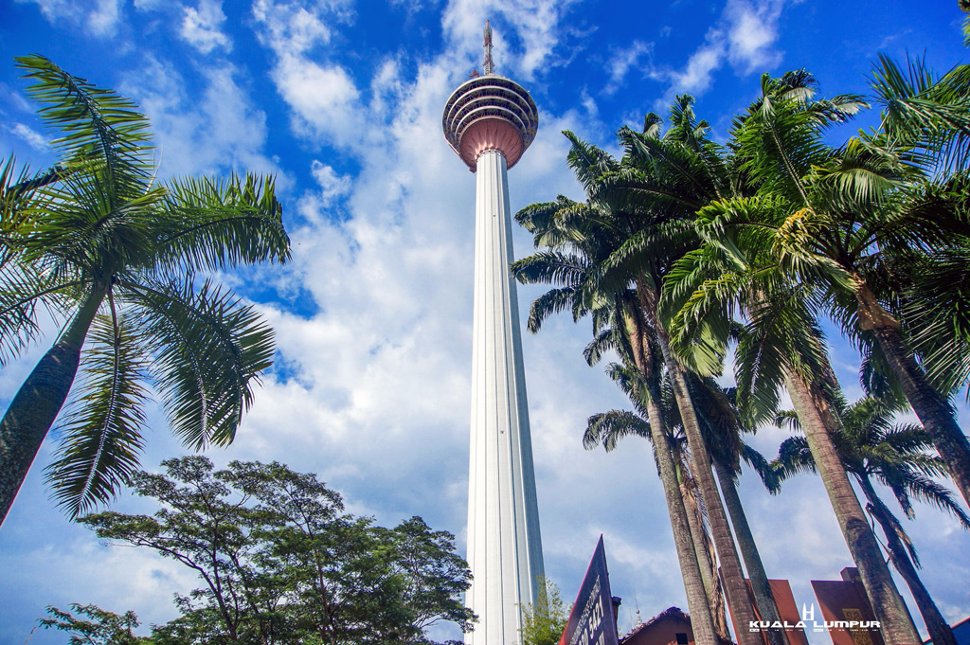 KL Tower, Menara Kuala Lumpur, features an antenna that reaches 421 metres  & the roof of the pod is at 335 metres – klia2.info