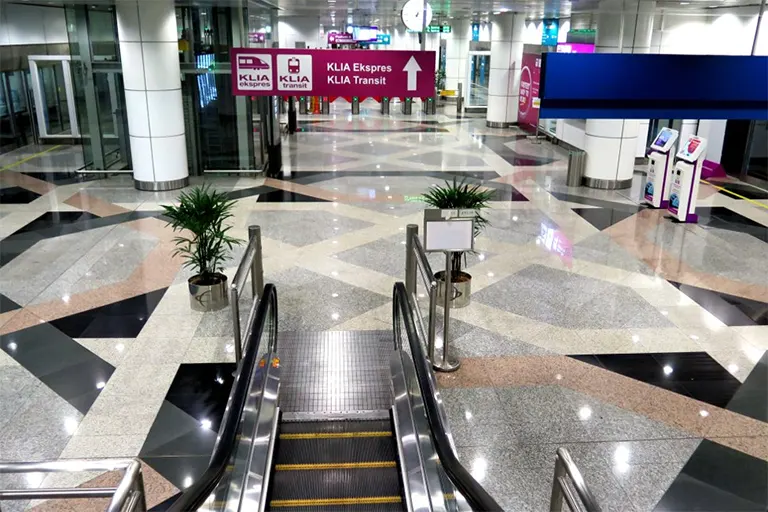 Escalator to go down to Level 1 for ERL train service