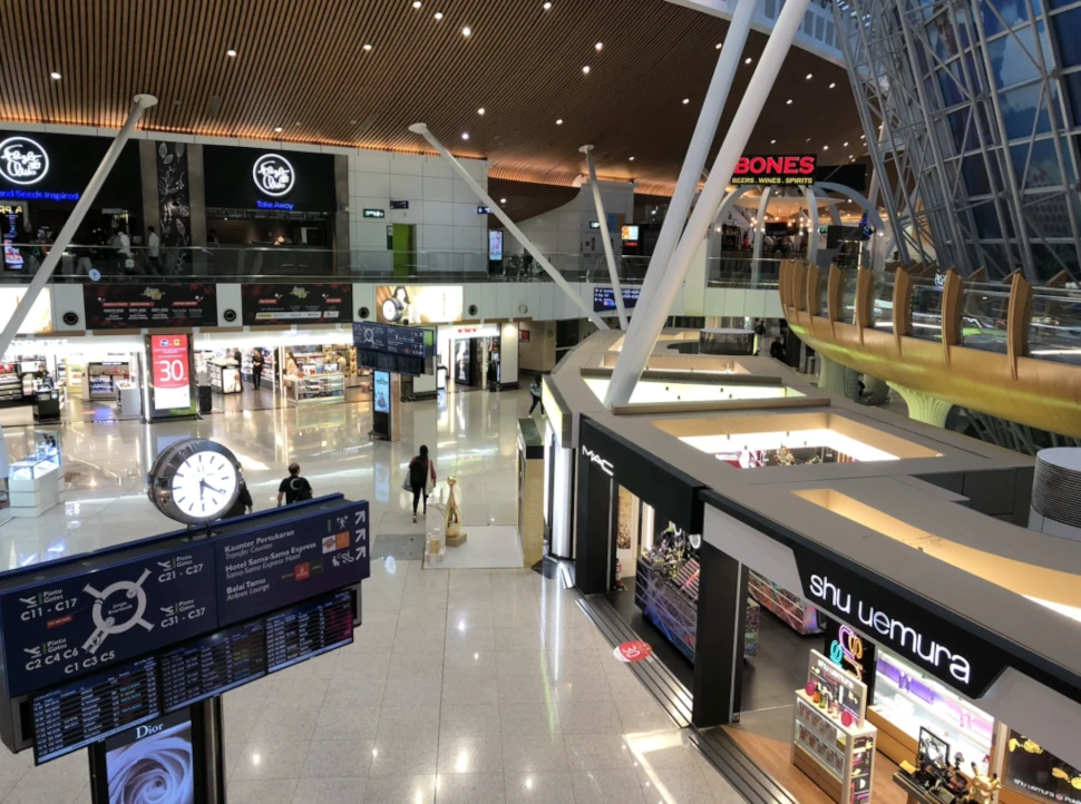 The KLIA Satellite Terminal currently features an array of dining brands on the mezzanine level, with shopping on the ground floor