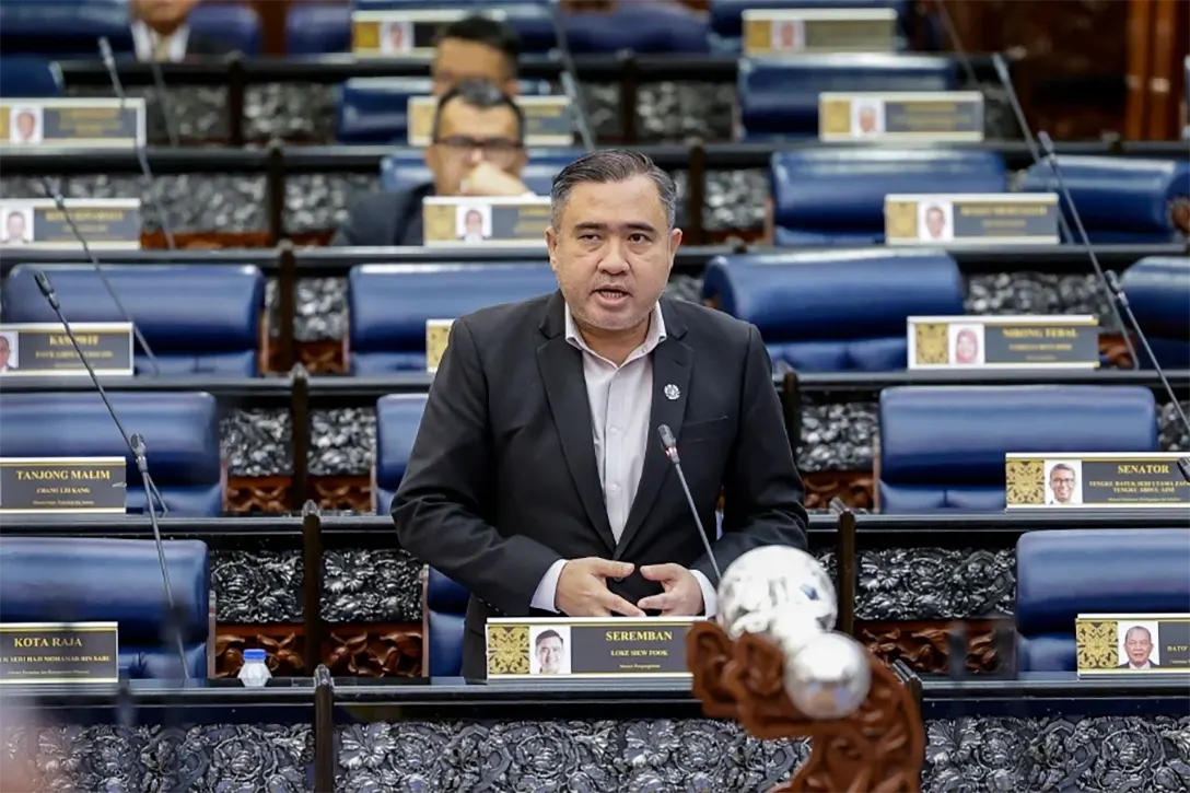 Transport Minister Anthony Loke said the country’s main airport must be on par with other regional airports, such as Singapore’s Changi Airport with better service and facilities.