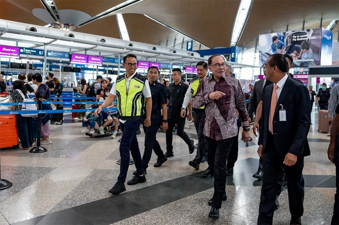 Prime Minister Datuk Seri Anwar Ibrahim arrives at the Kuala Lumpur International Airport for a surprise visit July 2, 2023. — Picture courtesy of Prime Minister’s Office