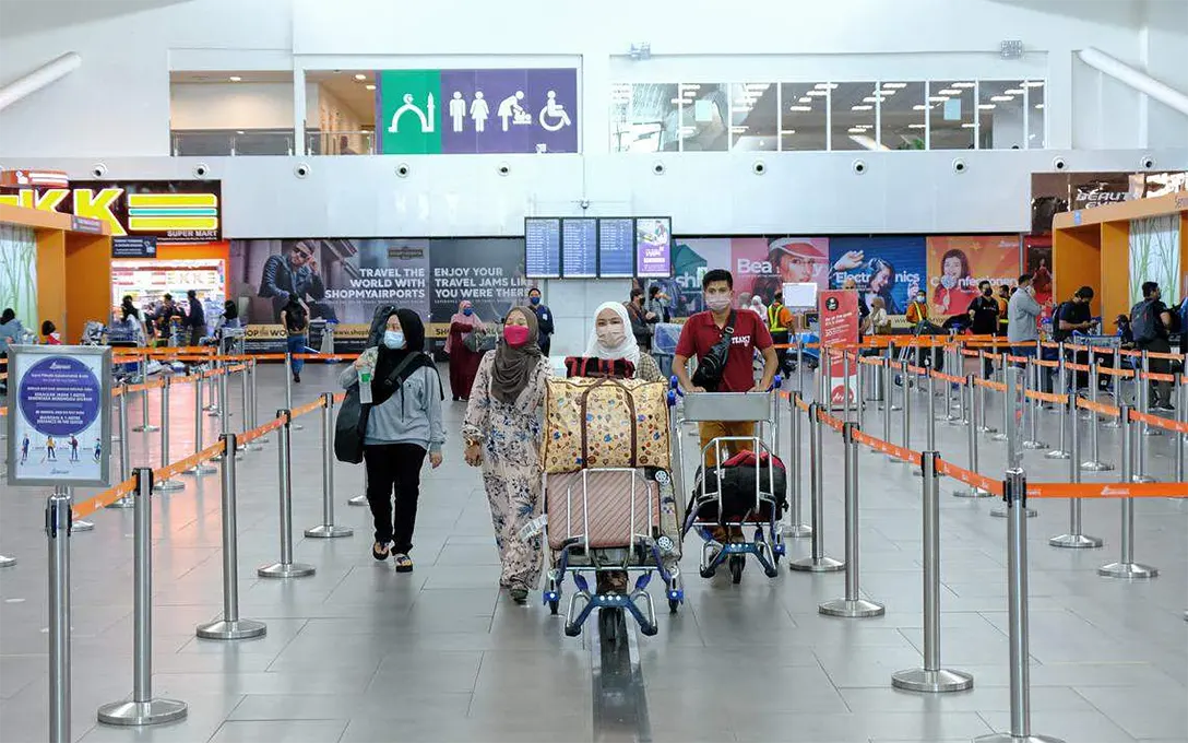 Malaysia Airports recorded daily average international passengers movement of 33,407 in May 2022, after the Malaysian government lifted border restrictions on April 1.