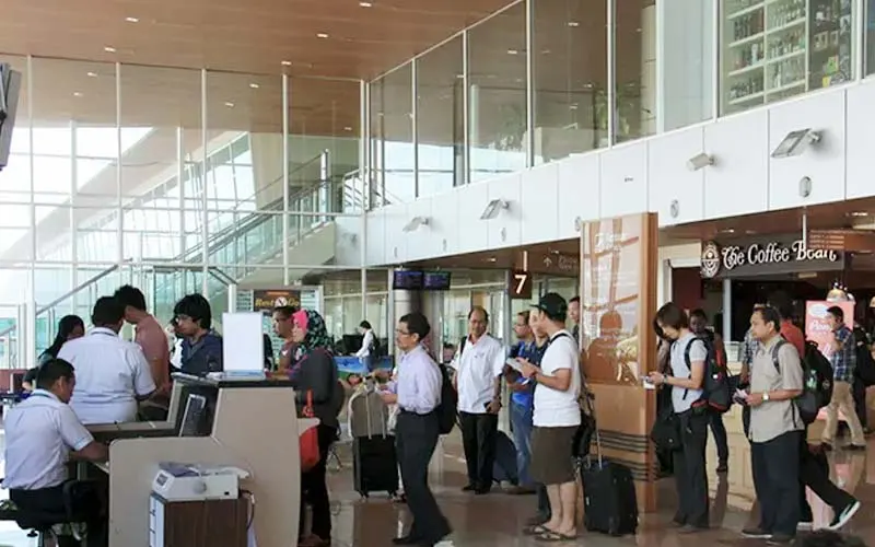 Abang Johari Openg said the company would operate under the Hornbill Skyways platform and would be able to bring in tourists directly to the state. (KLIA pic)