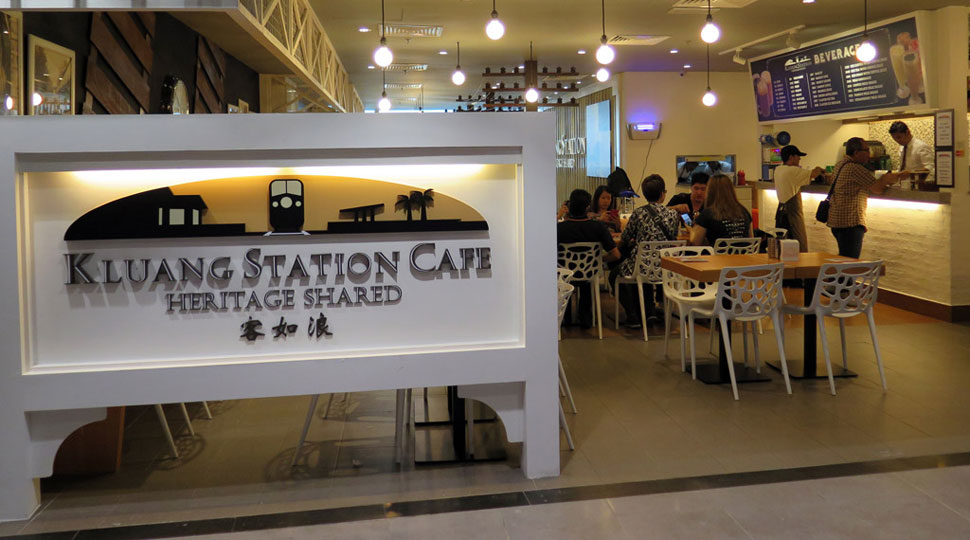 Kluang station cafe