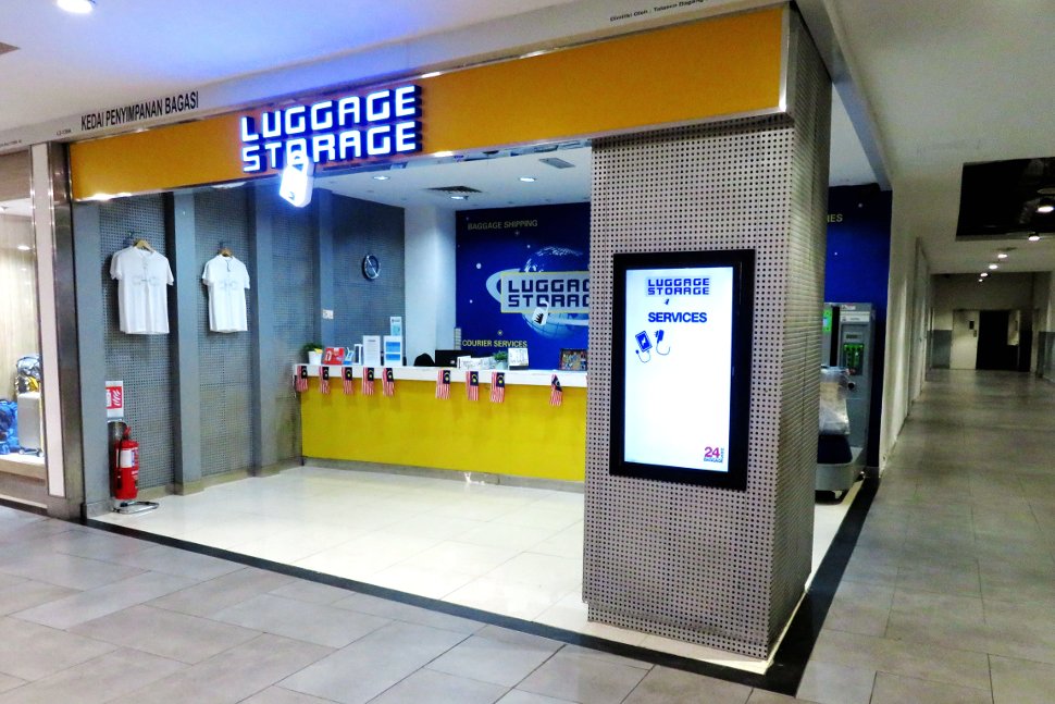 Luggage storage at unit L2-136A, Level 2, Gateway@klia2 Mall