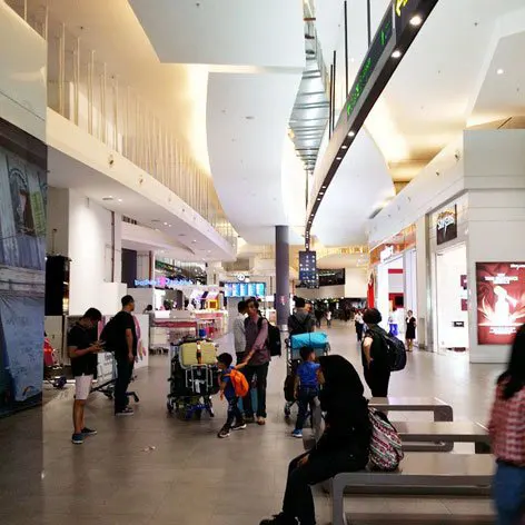 Retail outlets at level 2 of Gateway@klia2 mall