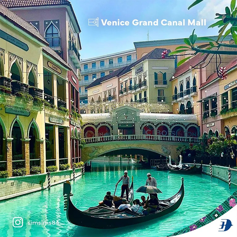 Venice Grand Canal Mall