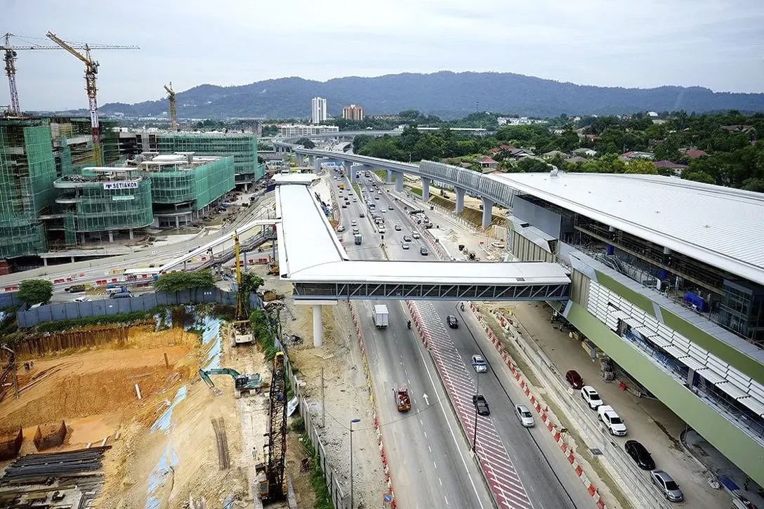 View of the pedestrian bridge linking Jalan Welfare (left) to the Kampung Selamat Station.