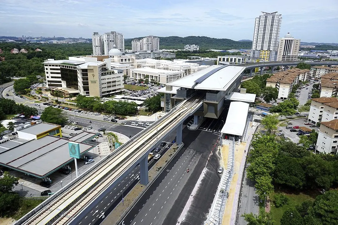 View of the Kota Damansara Station.