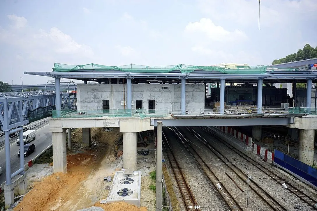 Construction at the concourse level of the Sungai Buloh Station in progress