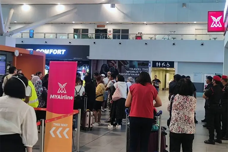 Suspension of operations by budget carrier MYAirline leaving passengers stranded