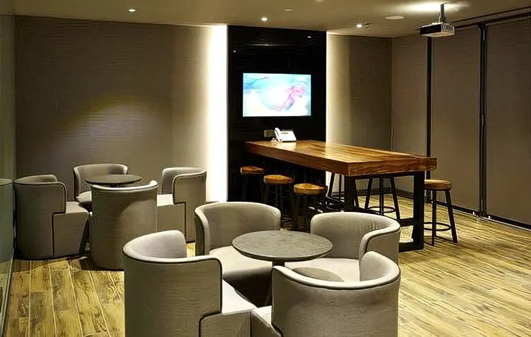 Meeting area, Plaza Premium Lounge at klia2