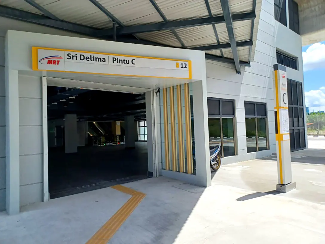 Entrance C of Sri Delima MRT station