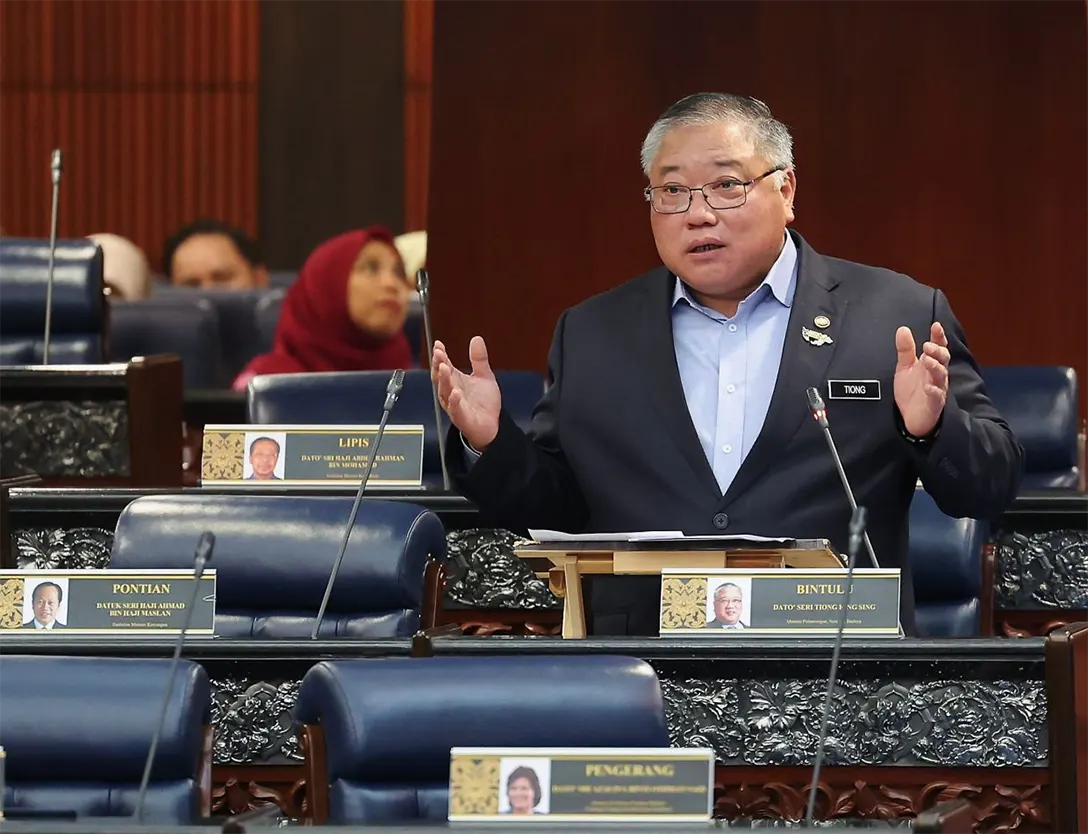 Congestion at immigration counters at KLIA and KLIA2 to be addressed, says Tiong