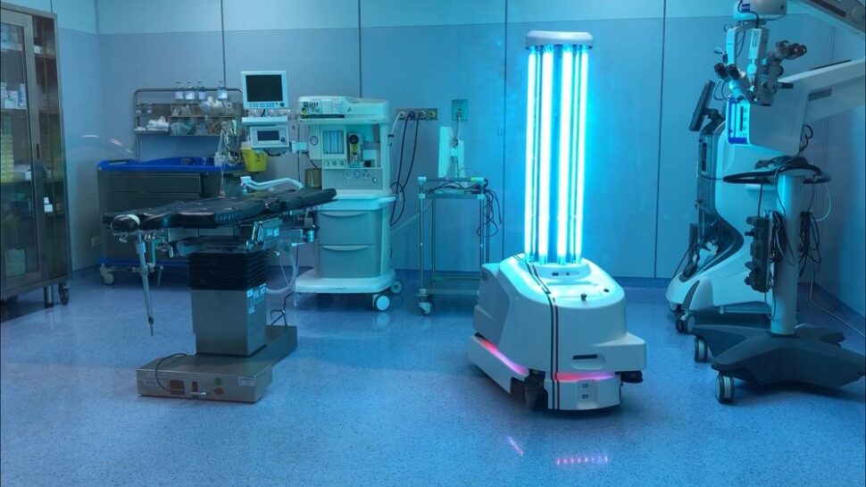 Automatic ultraviolet (UV) radiation system
