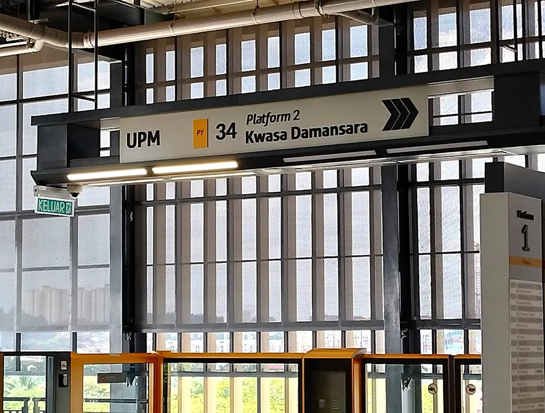 Boarding platforms at the UPM MRT station