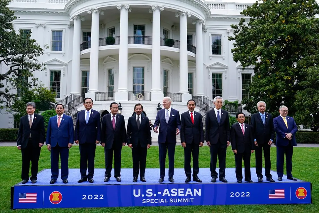 Asean leaders pose with President Joe Biden at the White House on May 12. (AP pic)